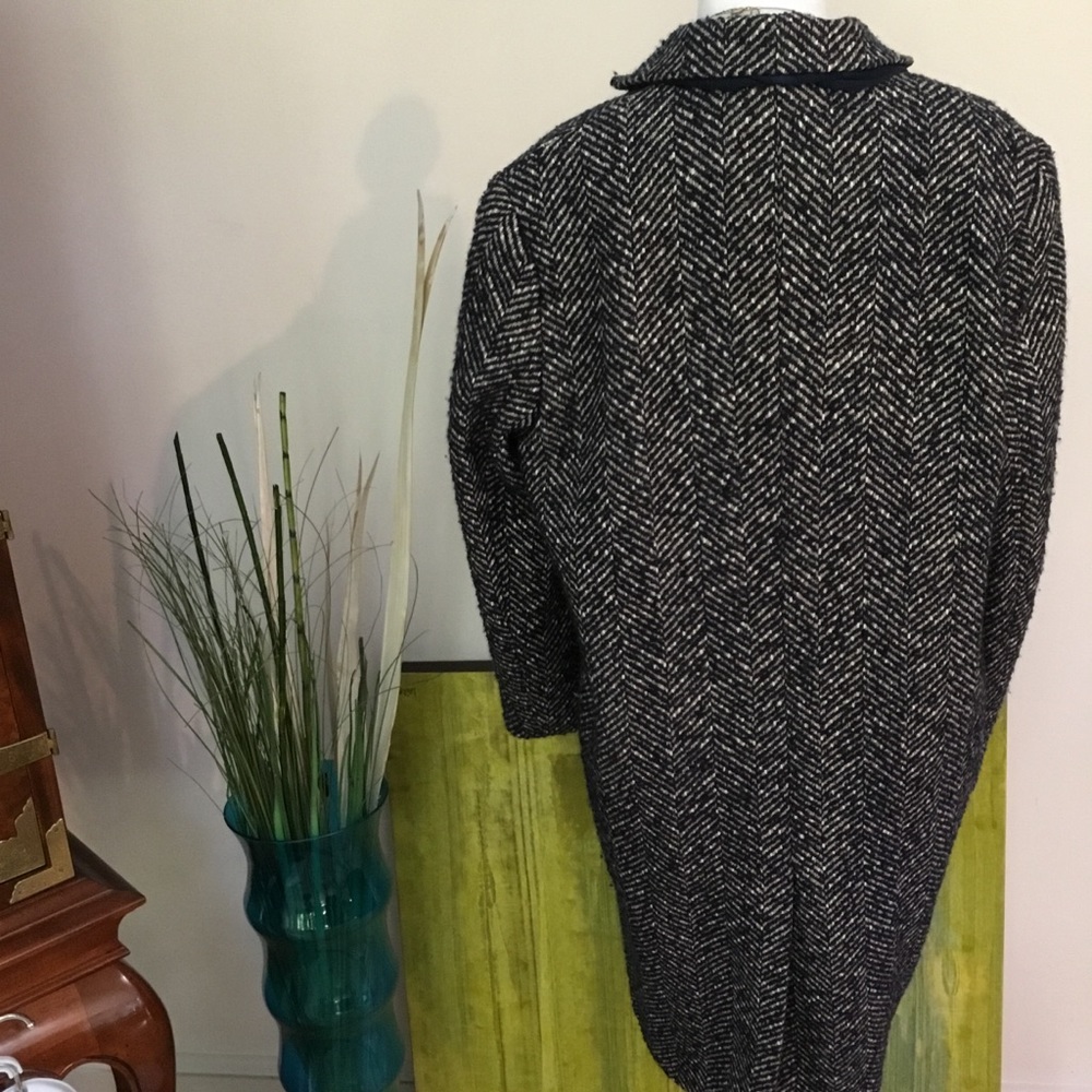 NWT $480 Gianni Feraud coat. - Picture 3 of 8